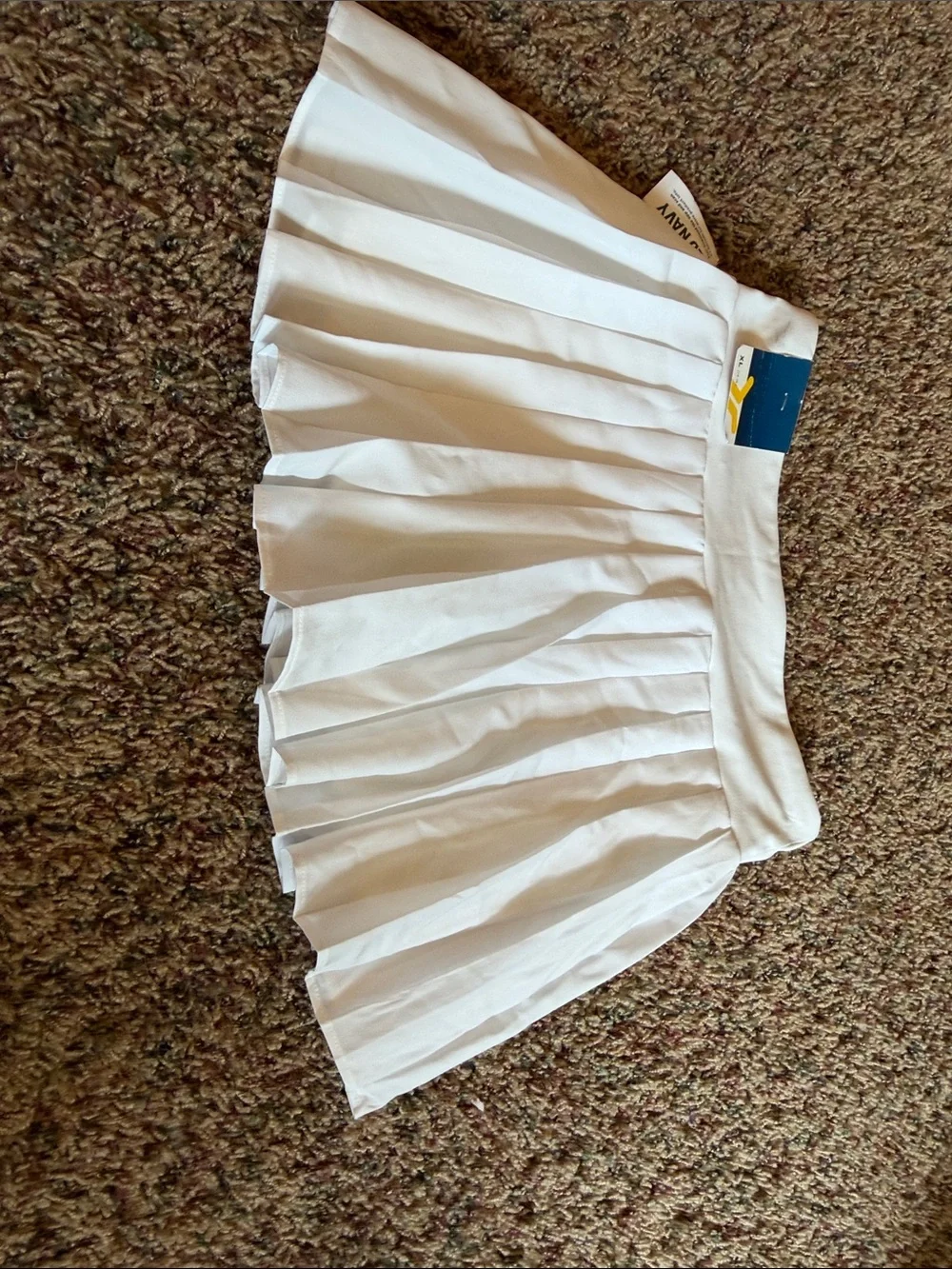 Old Navy White Pleated Tennis Skort